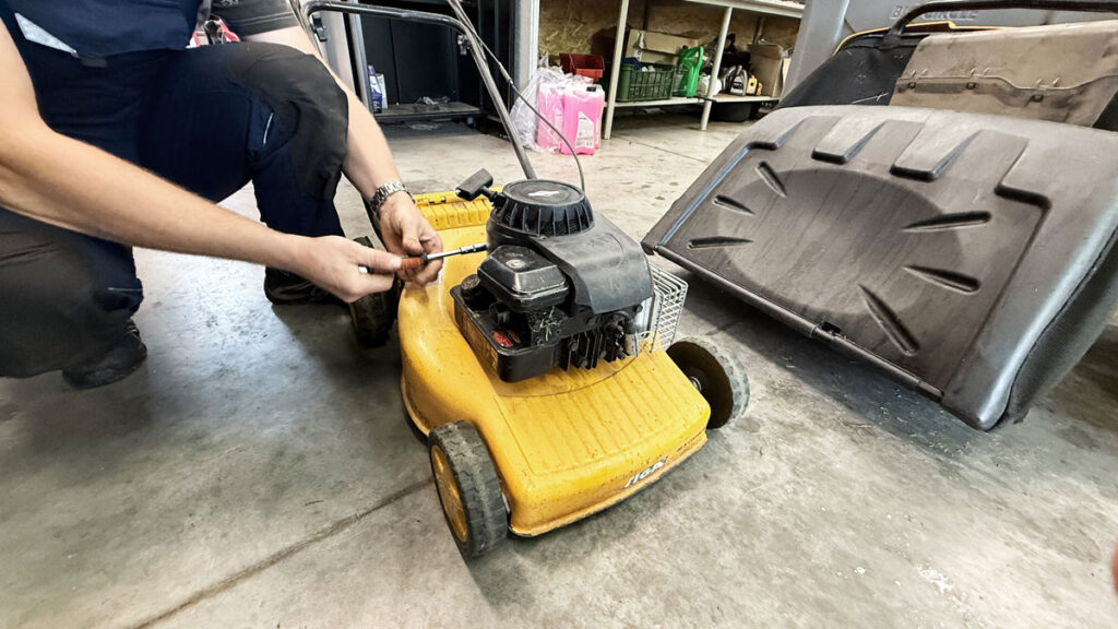 Kosiarki serwis naprawa Stiga