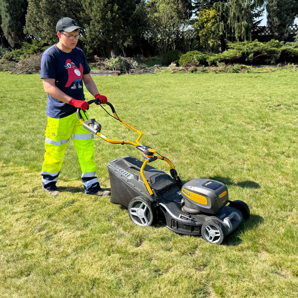 Wypożyczalnia kosiarek